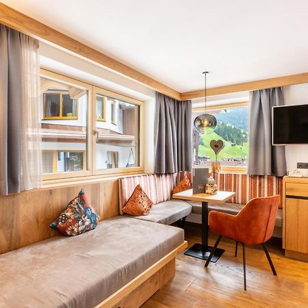 Hotel Jaeger 3Sterne Superior Тукс Екстер'єр фото