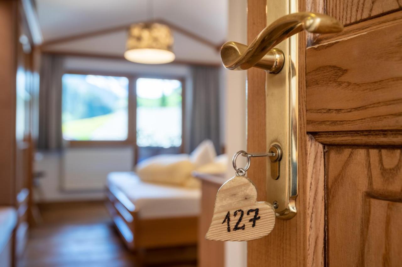 Hotel Jaeger 3Sterne Superior Тукс Екстер'єр фото