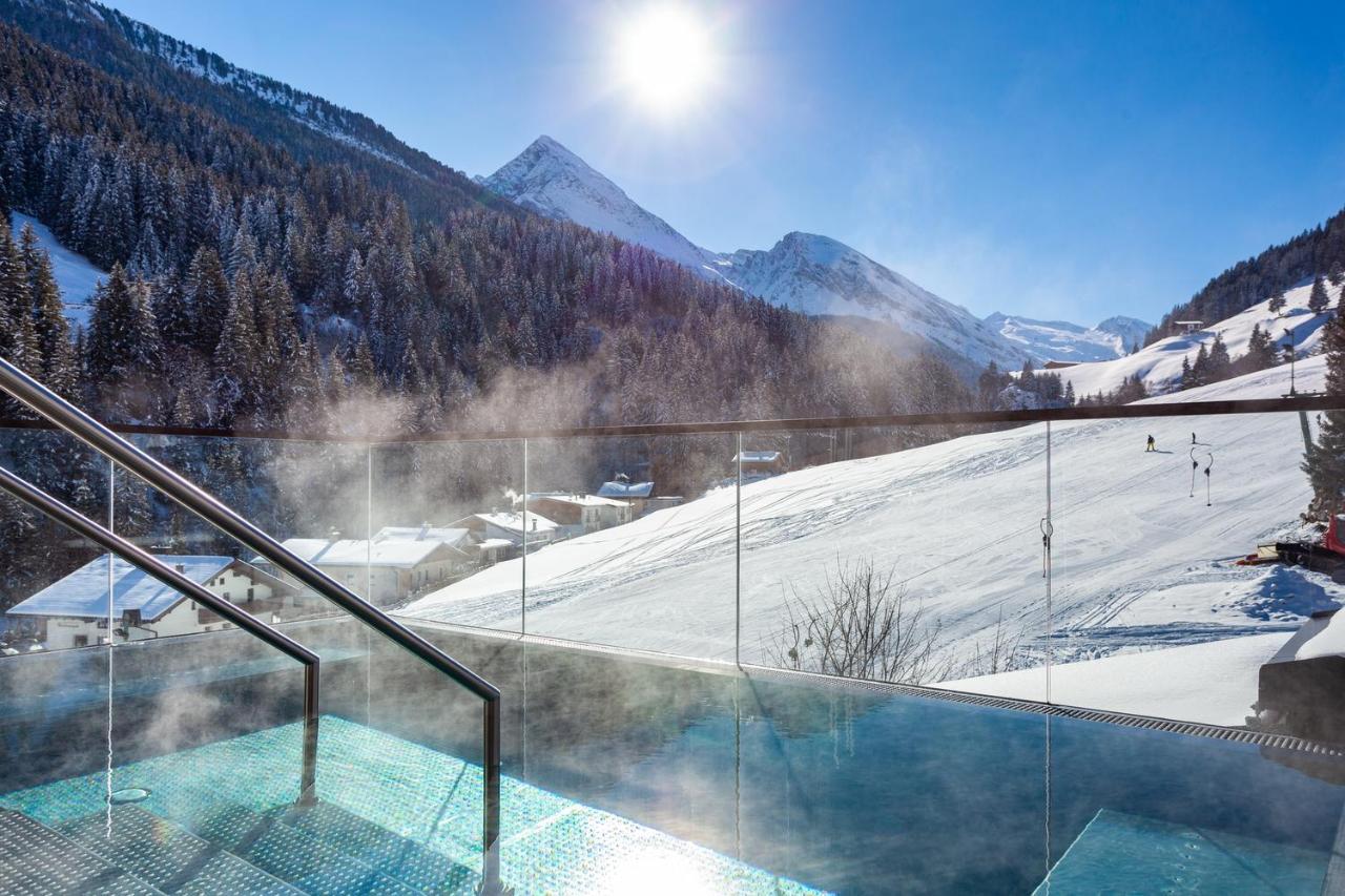 Hotel Jaeger 3Sterne Superior Тукс Екстер'єр фото