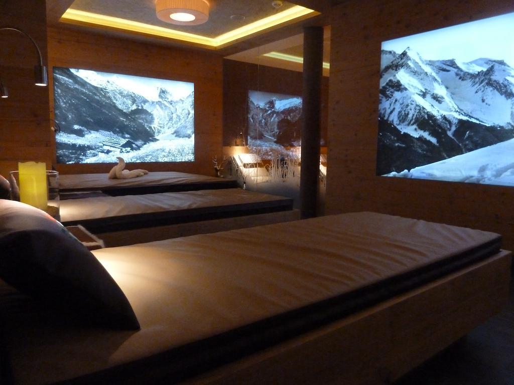 Hotel Jaeger 3Sterne Superior Тукс Екстер'єр фото